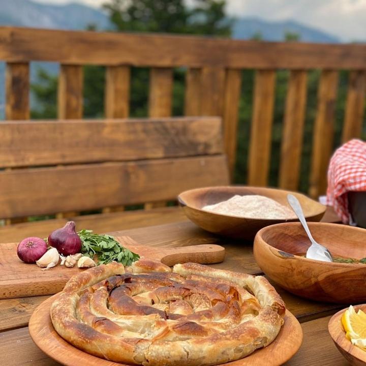 Koliba Kod Begija Bed & Breakfast Paljevine Eksteriør bilde